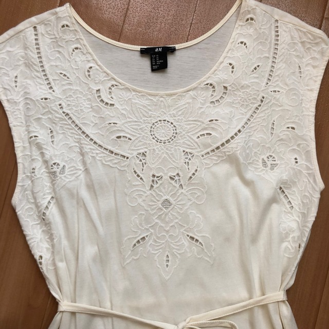 H&M 白コットンワンピース 3