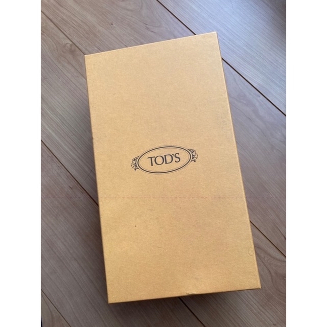 TOD'S(トッズ)のTod's エナメルスリッポン レディースの靴/シューズ(スリッポン/モカシン)の商品写真