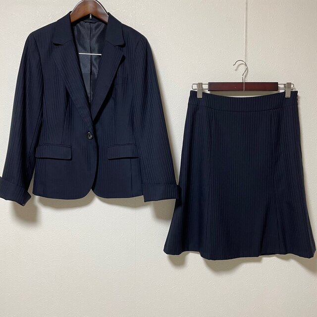 【超美品】n-line スカートスーツ 9/11 濃紺 OL ビジネス 春夏秋フォーマル/ドレス