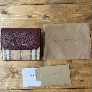 バーバリー(BURBERRY)の⭐︎en様専用⭐︎Burberry二つ折り財布(折り財布)