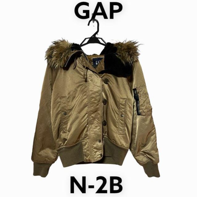 GAP(ギャップ)のギャップ　GAP ジャンパー　ブルゾン　N-2B 古着　ミリタリージャケット レディースのジャケット/アウター(ミリタリージャケット)の商品写真