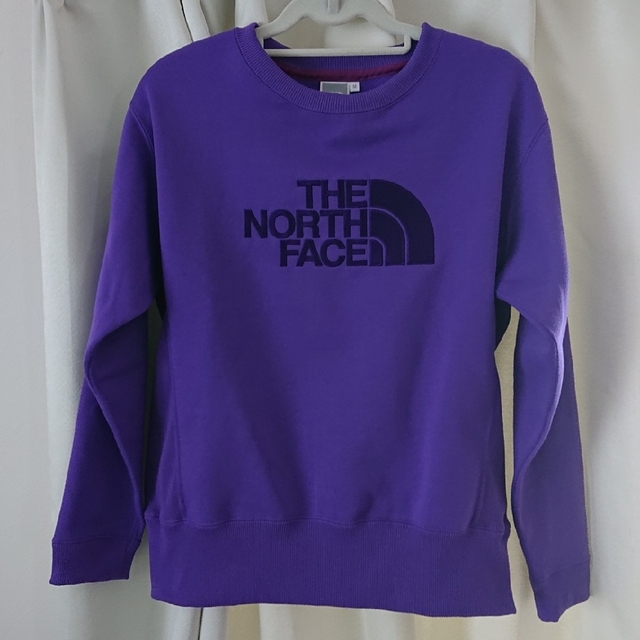 THE NORTH FACE(ザノースフェイス)のTHE NORTH FACE☆レディーストレーナー レディースのトップス(トレーナー/スウェット)の商品写真