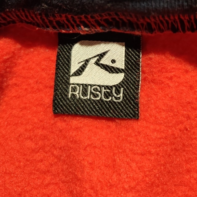 RUSTY(ラスティ)のRUSTY　ラスティ　パーカー　レッド　裏起毛 レディースのトップス(パーカー)の商品写真