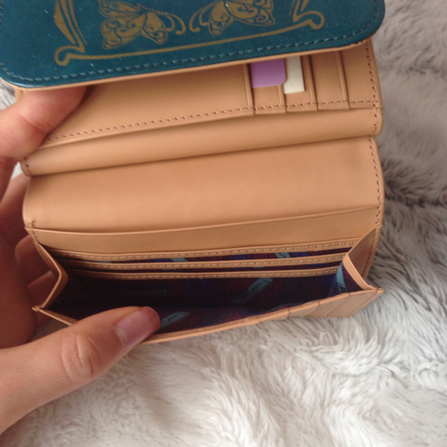 ANNA SUI(アナスイ)のANNA SUI二つ折り財布 新品未使用 レディースのファッション小物(財布)の商品写真
