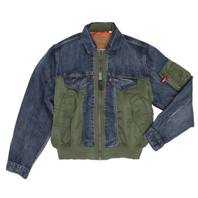 リーバイス ハイブリッドジャケット Sサイズ メンズのジャケット/アウター(ブルゾン)の商品写真
