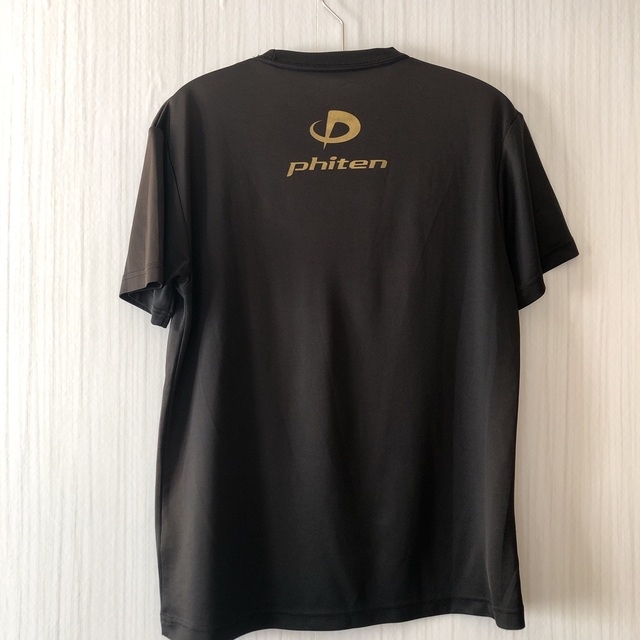 phiten ファイテン　半袖Tシャツ　Lサイズ スポーツ/アウトドアのスポーツ/アウトドア その他(バレーボール)の商品写真