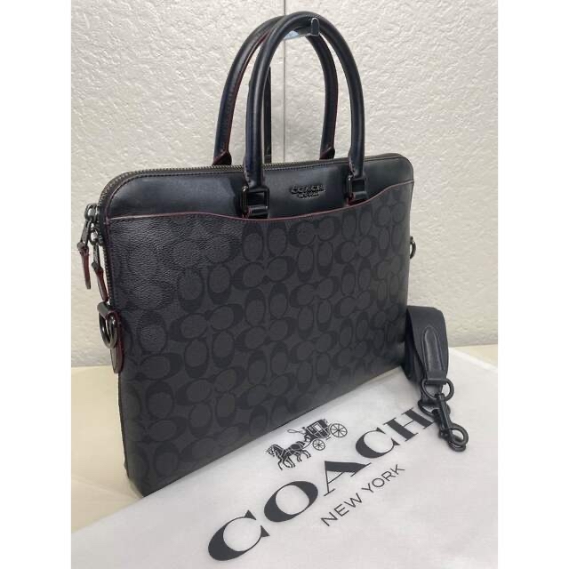 COACH(コーチ)のジャイ様　専用品　【美品】コーチ　COACH 2way メンテ済み　23 メンズのバッグ(ビジネスバッグ)の商品写真