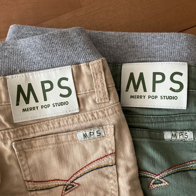 MPS(エムピーエス)のMPS  ズボン　セット キッズ/ベビー/マタニティのキッズ服男の子用(90cm~)(パンツ/スパッツ)の商品写真