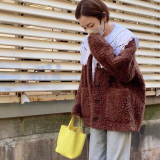 yori shirocon ループ刺繍セーラーブラウス ホワイトの通販|ラクマ