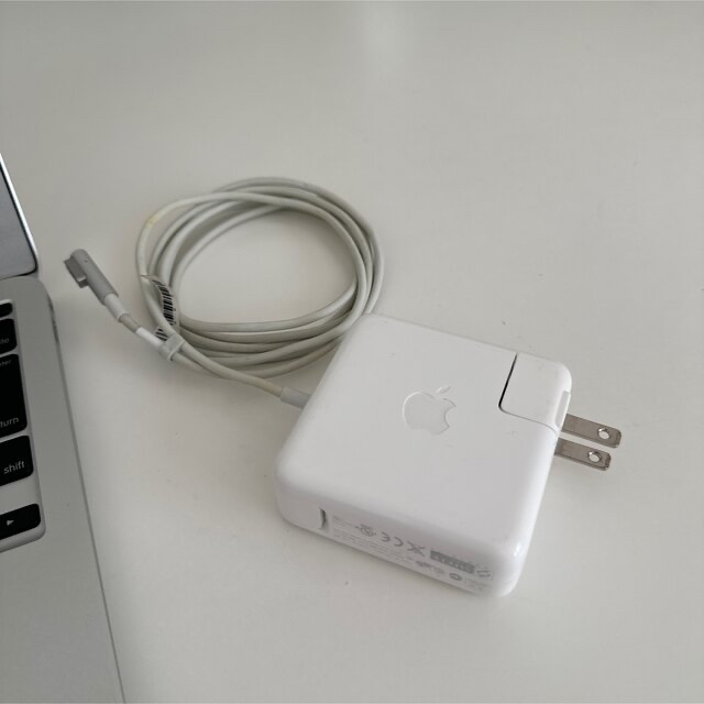 MacBook Air 11インチ 完動品MacbookAir