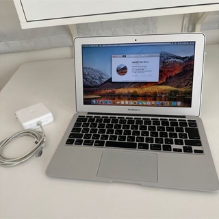 アップル(Apple)の【美品DE完動品】MacBook Air 11インチ Late 2010(ノートPC)