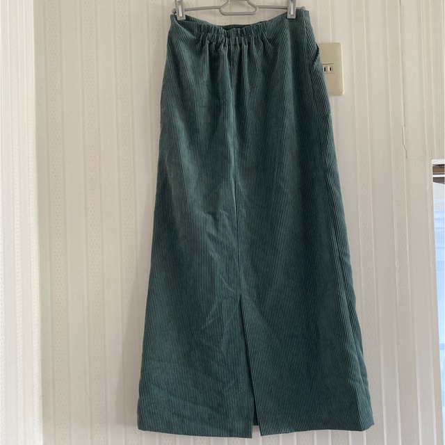 titivate(ティティベイト)のtitivate　コーデュロイタイトスカート レディースのスカート(ロングスカート)の商品写真
