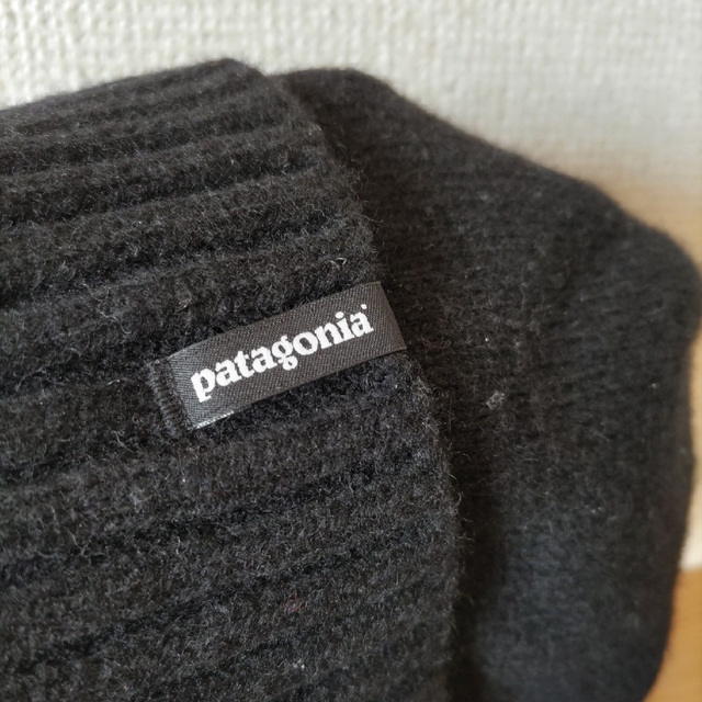 patagonia(パタゴニア)のパタゴニア ニット帽 ビーニー フリー ブラック メンズの帽子(ニット帽/ビーニー)の商品写真