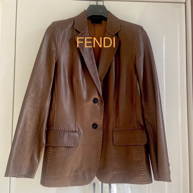 FENDI(フェンディ)のFENDI レザージャケット　美品✨　ピーカブー　エルメス レディースのジャケット/アウター(その他)の商品写真