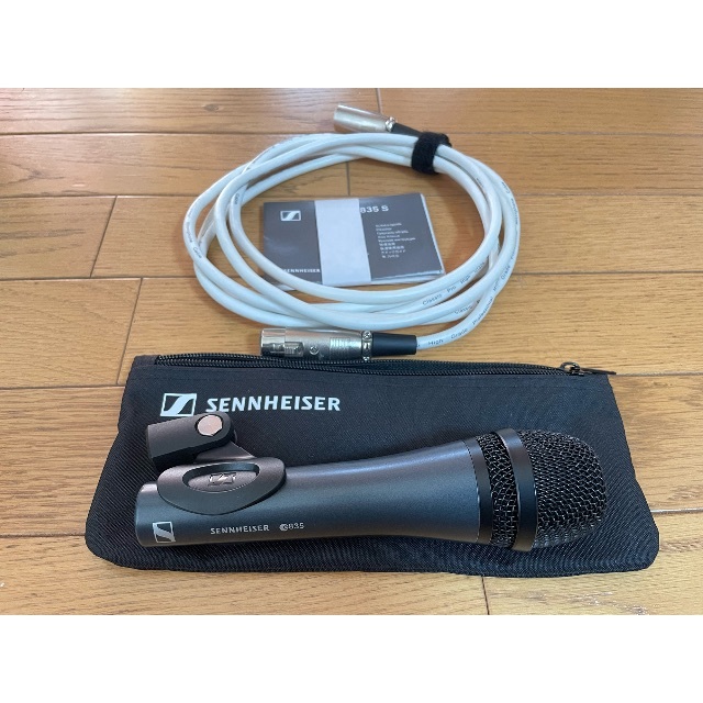 SENNHEISER(ゼンハイザー)のゼンハイザーe835 ダイナミックマイクとマイクケーブルセット 楽器のレコーディング/PA機器(マイク)の商品写真