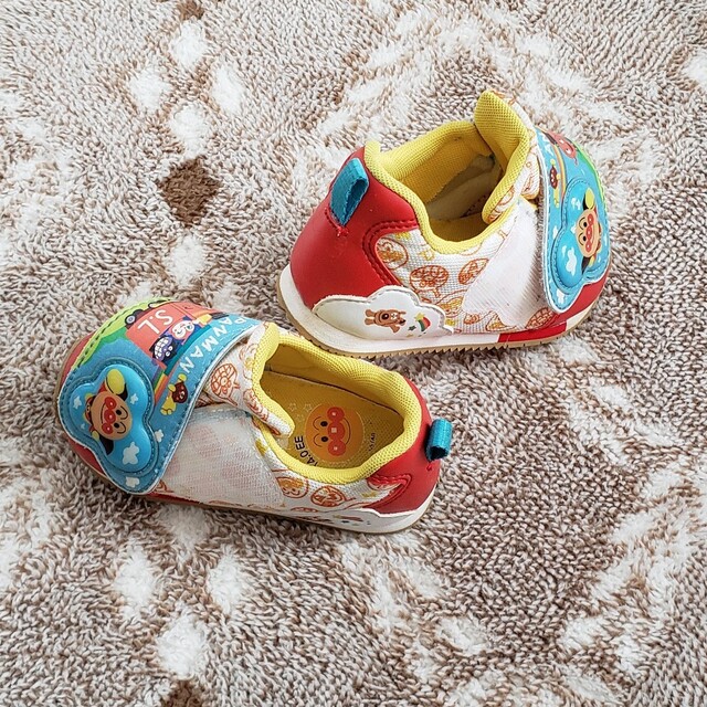アンパンマン(アンパンマン)のyoko様専用アンパンマンスニーカー14㎝ キッズ/ベビー/マタニティのベビー靴/シューズ(~14cm)(スニーカー)の商品写真