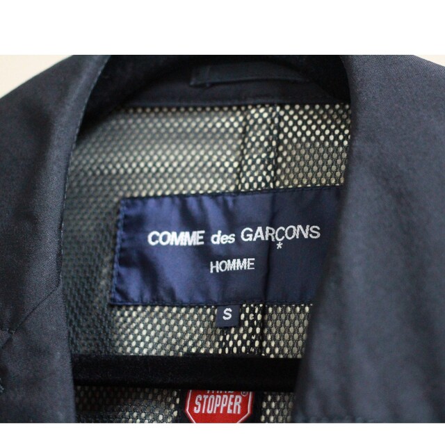 COMME des GARCONS(コムデギャルソン)のコムデギャルソンオム　アウター　COMME des GARCONS メンズのジャケット/アウター(テーラードジャケット)の商品写真