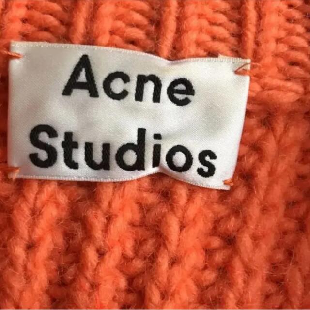 Acne Studios(アクネストゥディオズ)のニット セーター　Acne Studios オレンジニット レディースのトップス(ニット/セーター)の商品写真