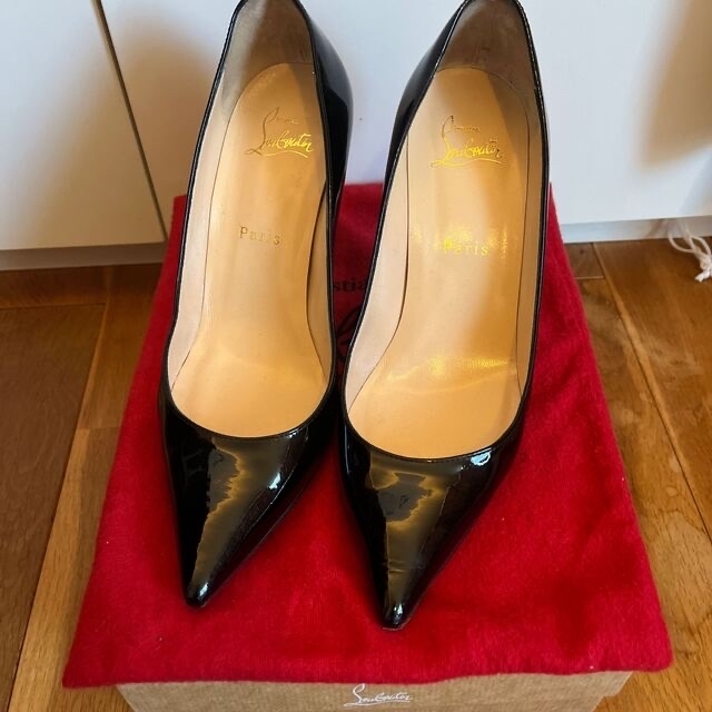 Christian Louboutin クリスチャンルブタン ブラックパンプスハイヒール/パンプス