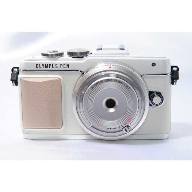 OLYMPUS(オリンパス)の大人気！！OLYMPUS PEN E-PL7 単焦点広角レンズ メーカー保証！ スマホ/家電/カメラのカメラ(ミラーレス一眼)の商品写真