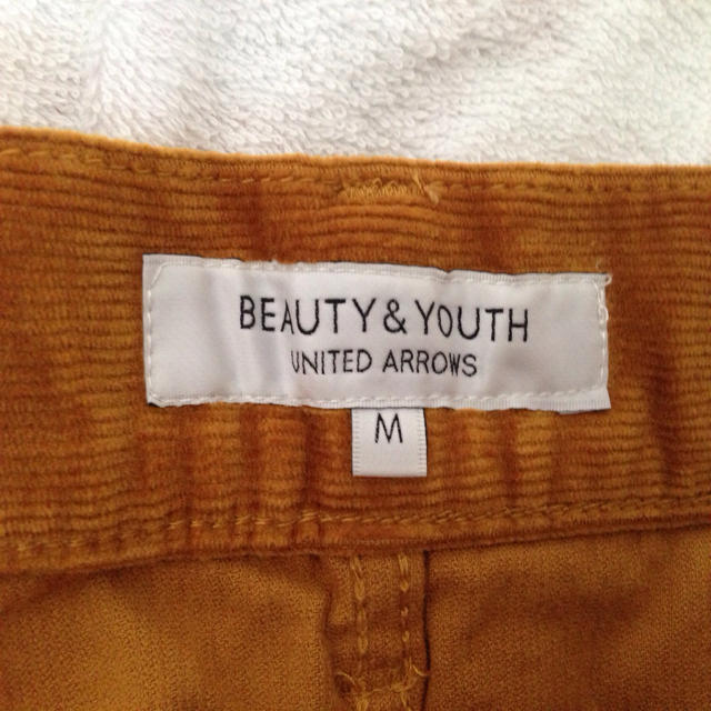 UNITED ARROWS(ユナイテッドアローズ)のbeauty&youthコーデュロイSK レディースのスカート(ミニスカート)の商品写真