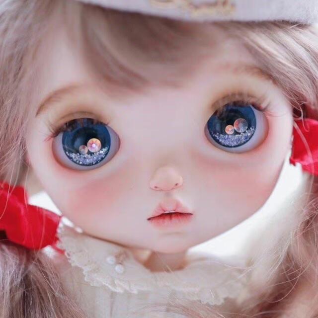 2022人気No.1の カスタムブライス 幼い きれい かわいい 有名海外作家