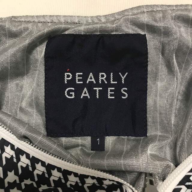 PEARLY GATES(パーリーゲイツ)のパーリーゲイツのジャンバーです。 スポーツ/アウトドアのゴルフ(ウエア)の商品写真