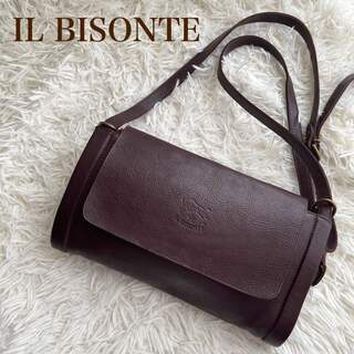 IL BISONTE - 美品✨イルビゾンテ 筒形 ロゴ型押し ヌメ革 フラップ