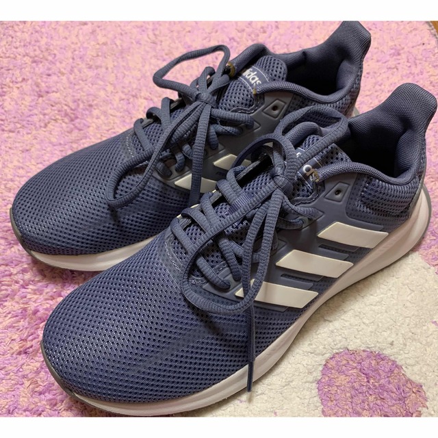 adidas(アディダス)のお値下げ✨アディダス👟スニーカー👟FALCONRUN W👟24センチ レディースの靴/シューズ(スニーカー)の商品写真