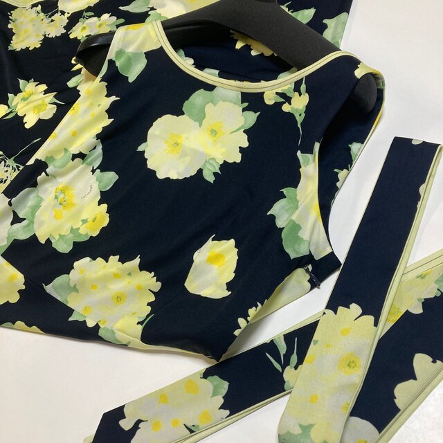 特別プライス 超美品 レオナール♡ ワンピース サイズ40 - 通販