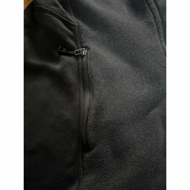 patagonia(パタゴニア)のパタゴニア　黒　フリース　 レディースのジャケット/アウター(その他)の商品写真