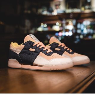 リーボック(Reebok)の激レア！！ Reebok×Hanon(スニーカー)