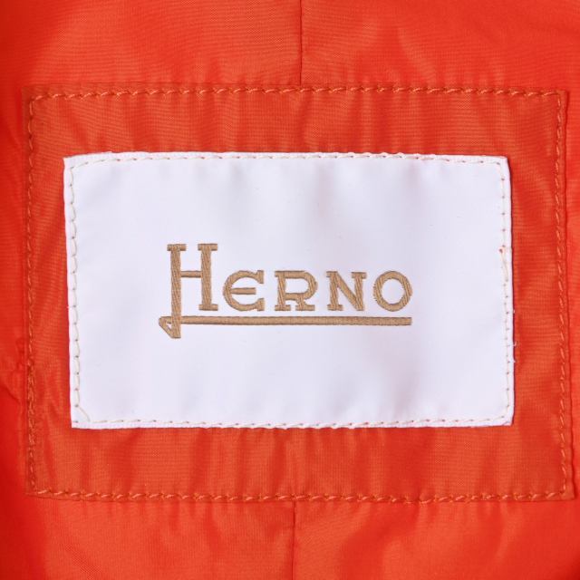 HERNO(ヘルノ)のHERNO ナイロン ジャケット レディースのジャケット/アウター(テーラードジャケット)の商品写真