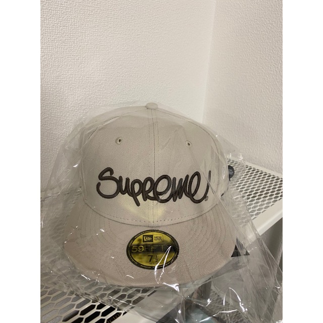 Supreme Handstyle ニューエラ ベースボールキャップ 7 1/2帽子