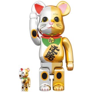 ベアブリック(BE@RBRICK)のBE@RBRICK 招き猫 開運 銀×千万両 金 100％ & 400％(その他)