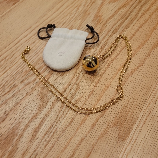 専用　chieko＋ wonky ball necklace