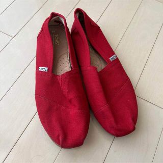 トムズ(TOMS)のTOMS トムズ  スリッポン　フラットシューズ  レッド　赤(スリッポン/モカシン)