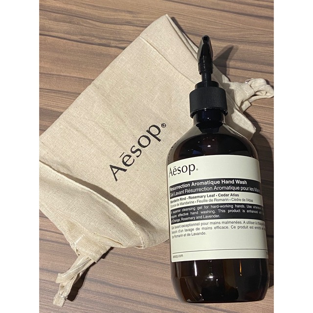 Aesop(イソップ)のイソップハンドウォッシュ　空ボトル　巾着付き コスメ/美容のコスメ/美容 その他(その他)の商品写真