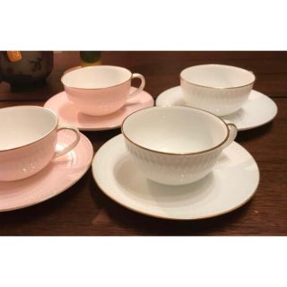 ノリタケ(Noritake)のqiumomo2017様専用　noritake カップ&ソーサー 煙突マーク コ(食器)