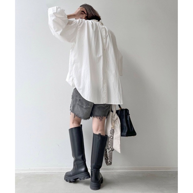 L'Appartement DEUXIEME CLASSE(アパルトモンドゥーズィエムクラス)の【GOOD GRIEF!/グッドグリーフ】Gather Blouse レディースのトップス(シャツ/ブラウス(長袖/七分))の商品写真