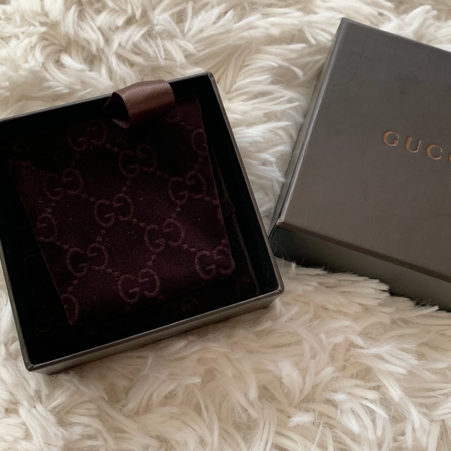 Gucci(グッチ)のGUCCI シルバー プレート ペンダント ネックレス  箱付き  メンズのアクセサリー(ネックレス)の商品写真