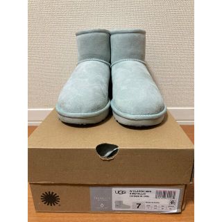 アグ(UGG)のUGG クラシックミニⅡ メタリックアイスブルー(ブーツ)