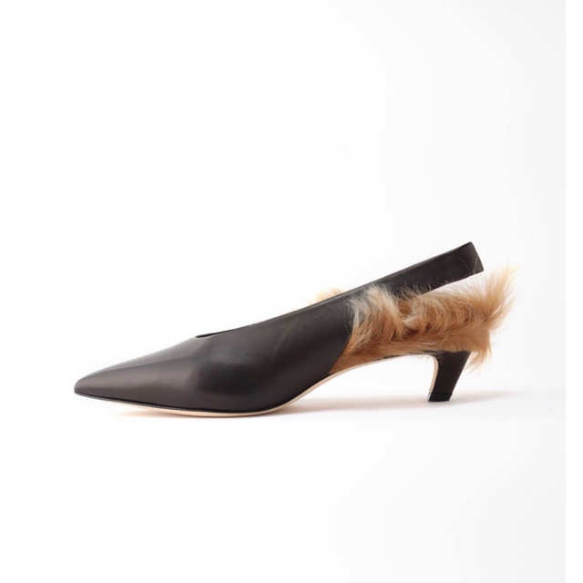 L'Appartement DEUXIEME CLASSE(アパルトモンドゥーズィエムクラス)の【BRENTA/ブレンタ】Back Strap Mule with Fur 38 レディースの靴/シューズ(ミュール)の商品写真