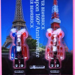 新品未使用BE@RBRICK ベアブリック　1000% エッフェル塔　ゴールド