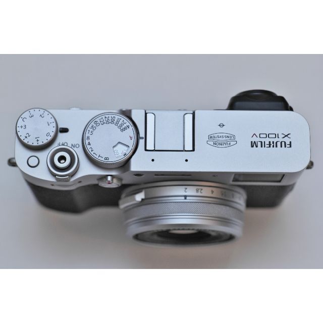 FUJIFILM X100V シルバー/付属品多数/美品/販売店の限定保証有り FUJIFILM X100V シルバー/付属品多数/美品/販売店の限定保証有り