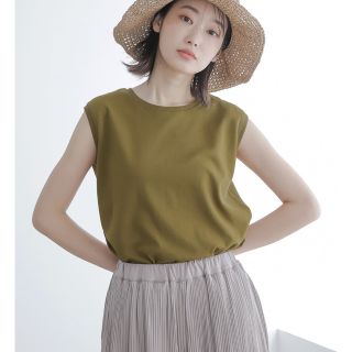 クラネ(CLANE)の【新品】LAKOLE 40CインターロックスリーブレスTシャツ(Tシャツ(半袖/袖なし))