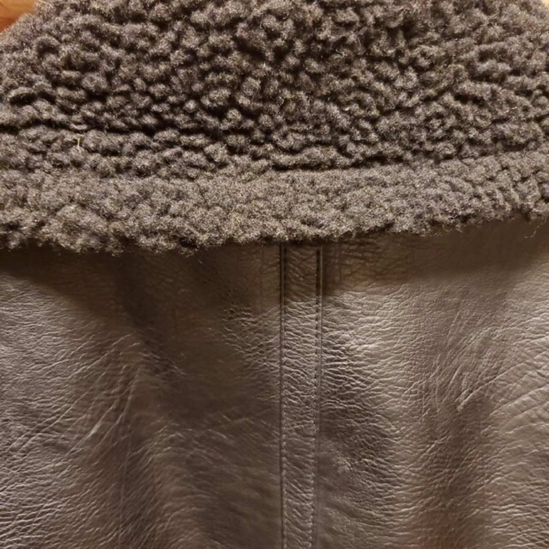 OHOTORO(オオトロ)のムスタンコート　OHOTORO　ブラック レディースのジャケット/アウター(ムートンコート)の商品写真
