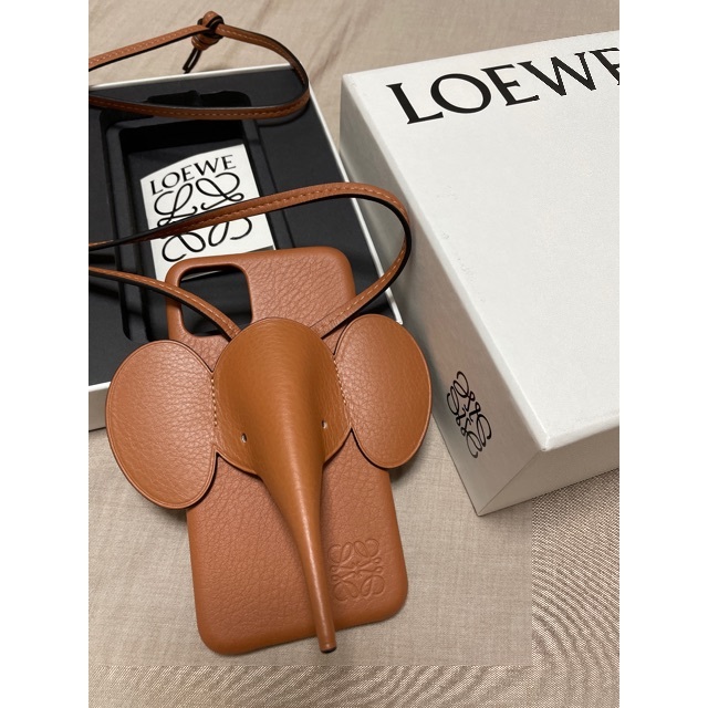 LOEWE iPhoneケース