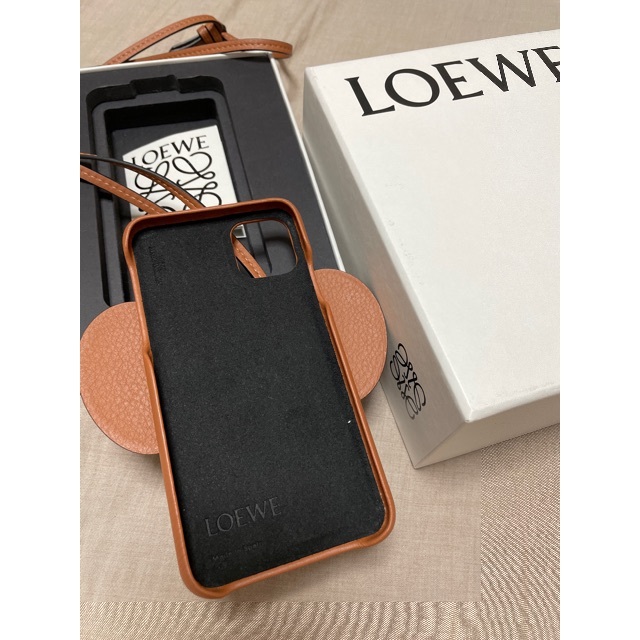 LOEWE iPhoneケース