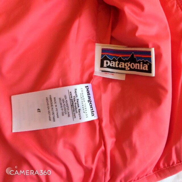 patagonia(パタゴニア)の４T パタゴニア　レトロX　ベスト　ボアベスト　ピンク キッズ/ベビー/マタニティのキッズ服女の子用(90cm~)(ジャケット/上着)の商品写真